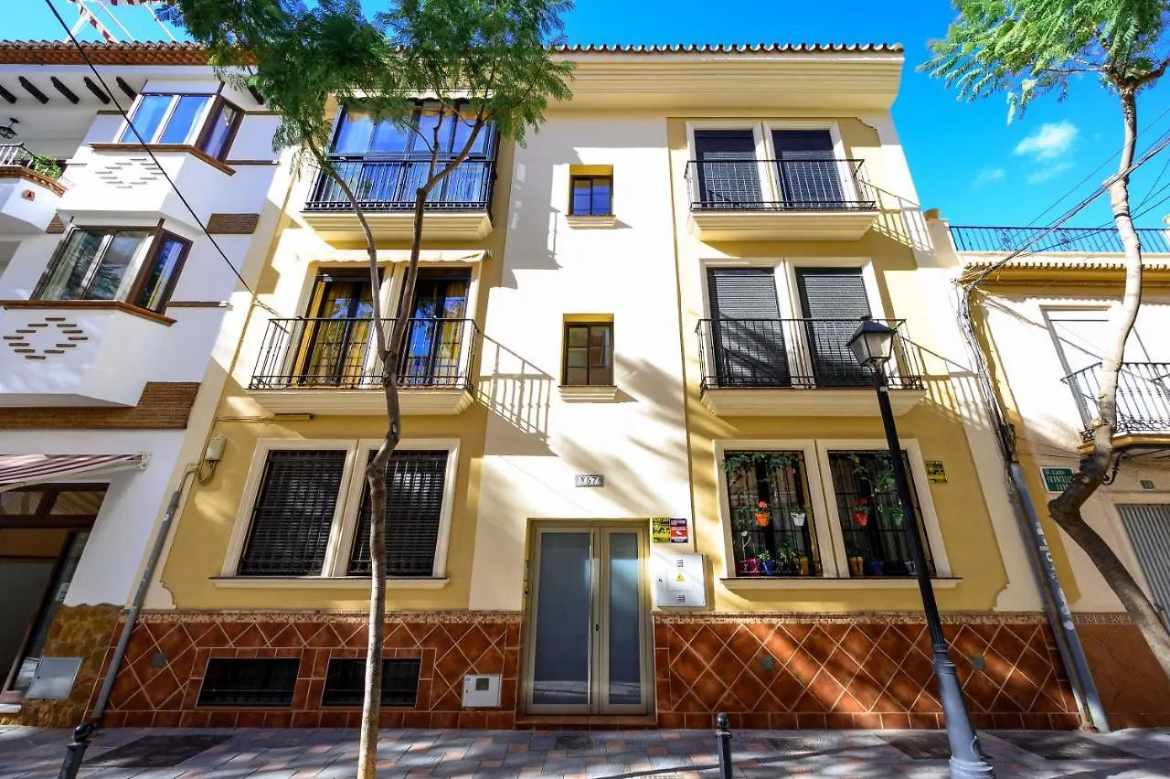 Sauna, 3 Bedroom Apartment By 10Tosea location